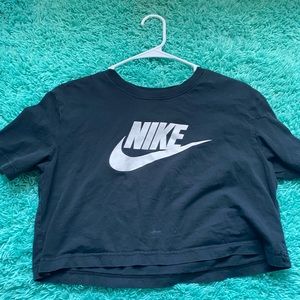 nike crop top